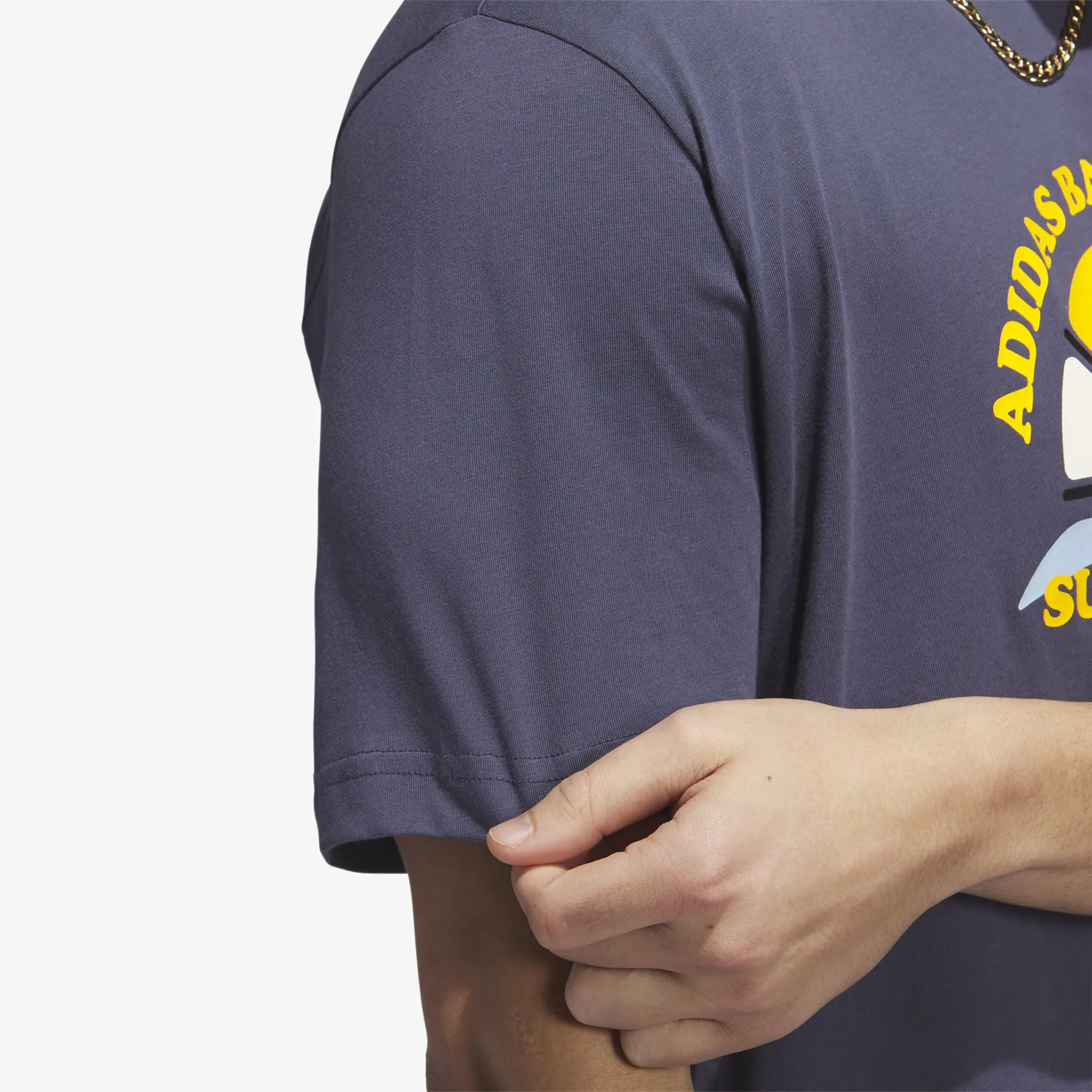 Adidas Originals | BASKETBALL SHORT SLEEVE TEE  { SHADOW NAVY