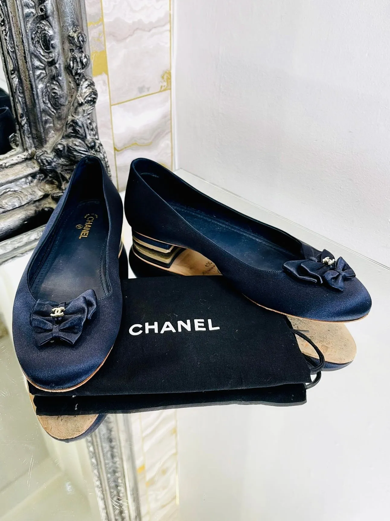 Chanel Satin Bow & Crystal 'CC' Logo Ballet Flats. Size 40