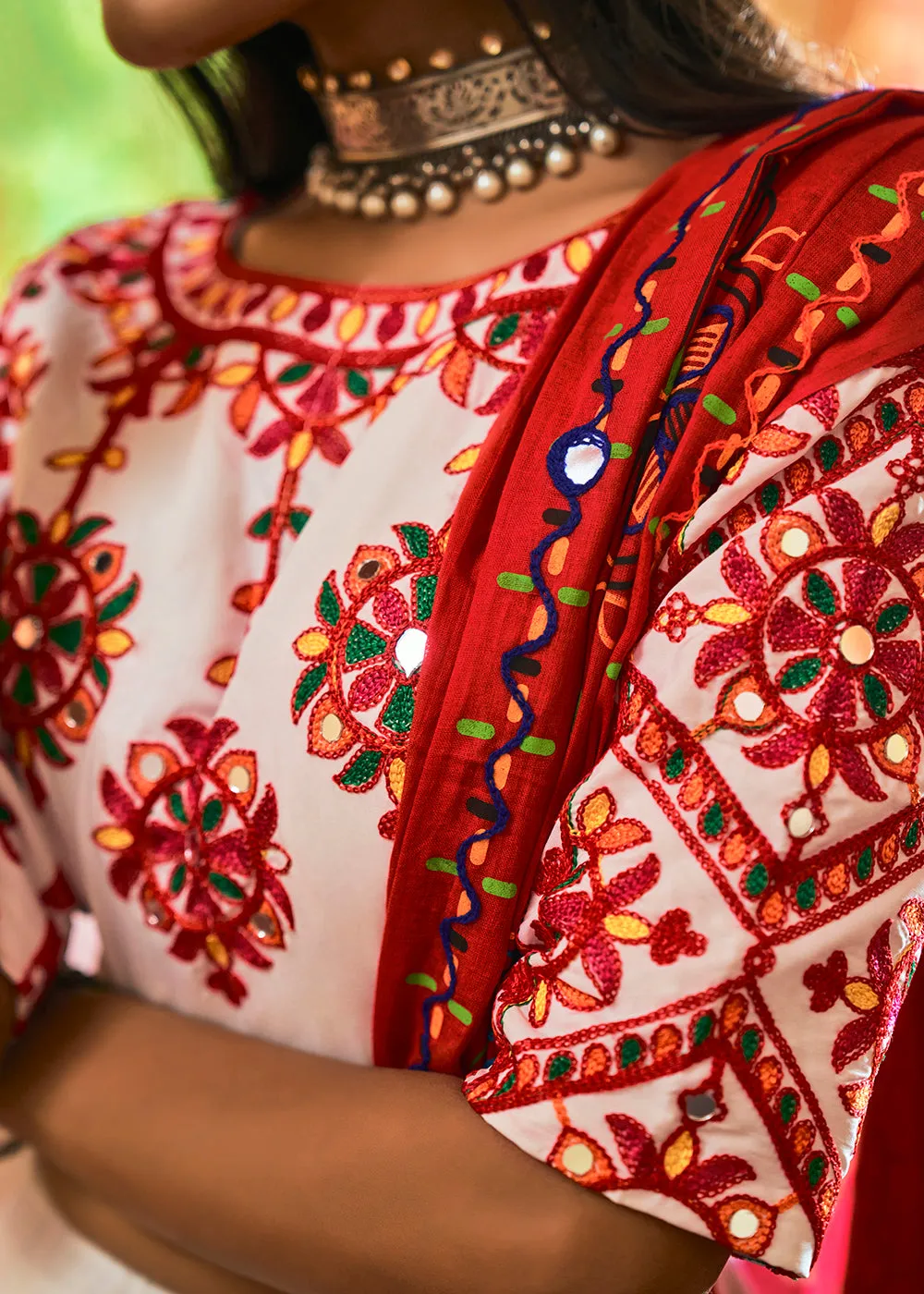 Glamorous White Maslin Cotton Navratri Chaniya Choli