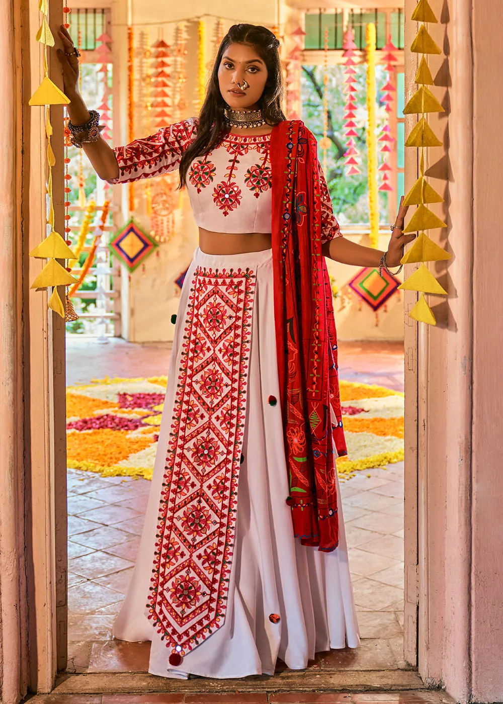 Glamorous White Maslin Cotton Navratri Chaniya Choli