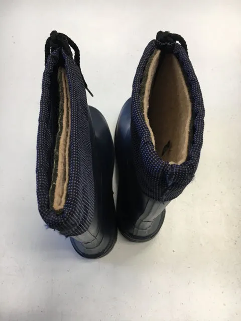 kamik Navy Size Specific 5 Used Boots