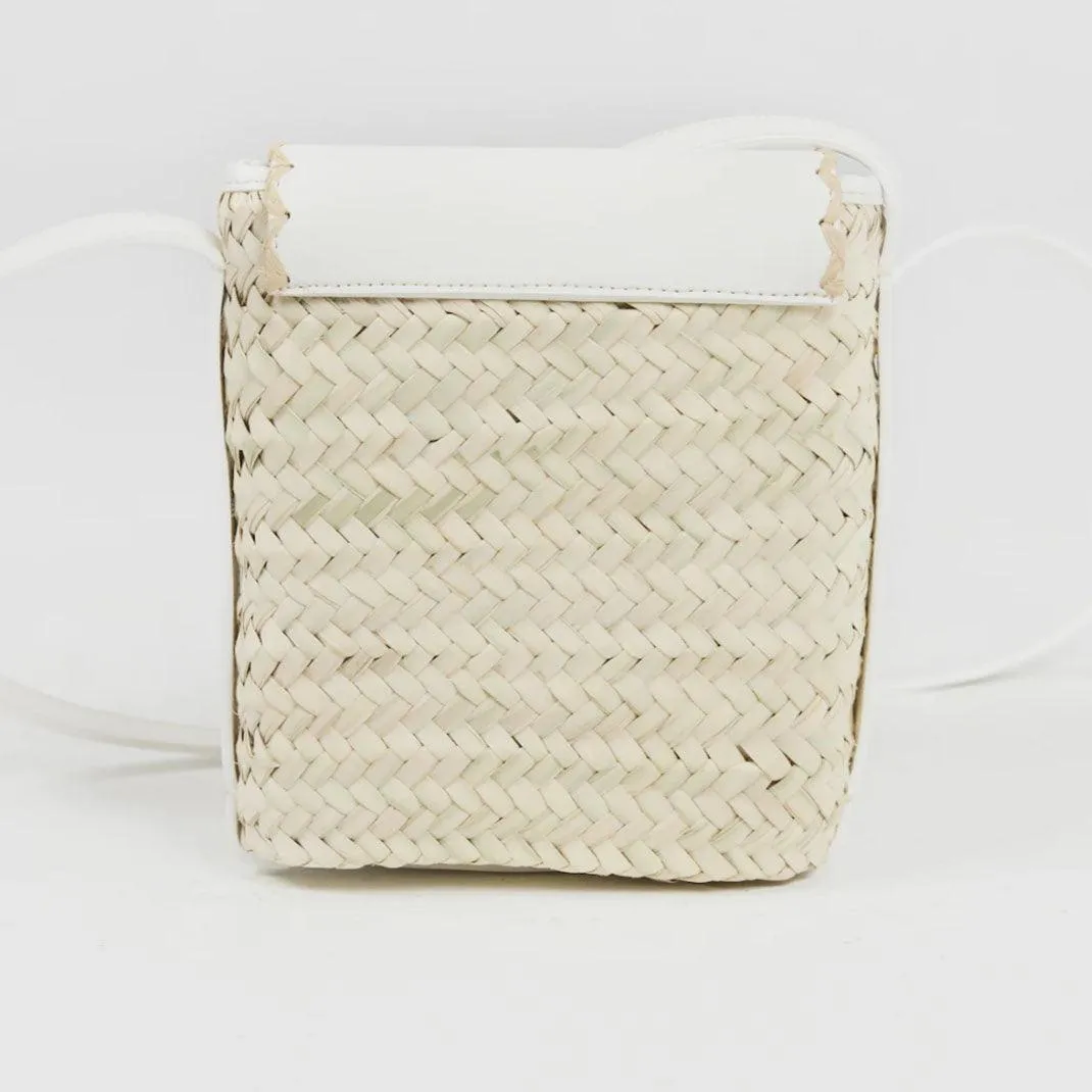 Lila Pouch | White