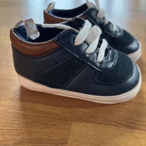 Little Me Navy Crib Shoes - 3