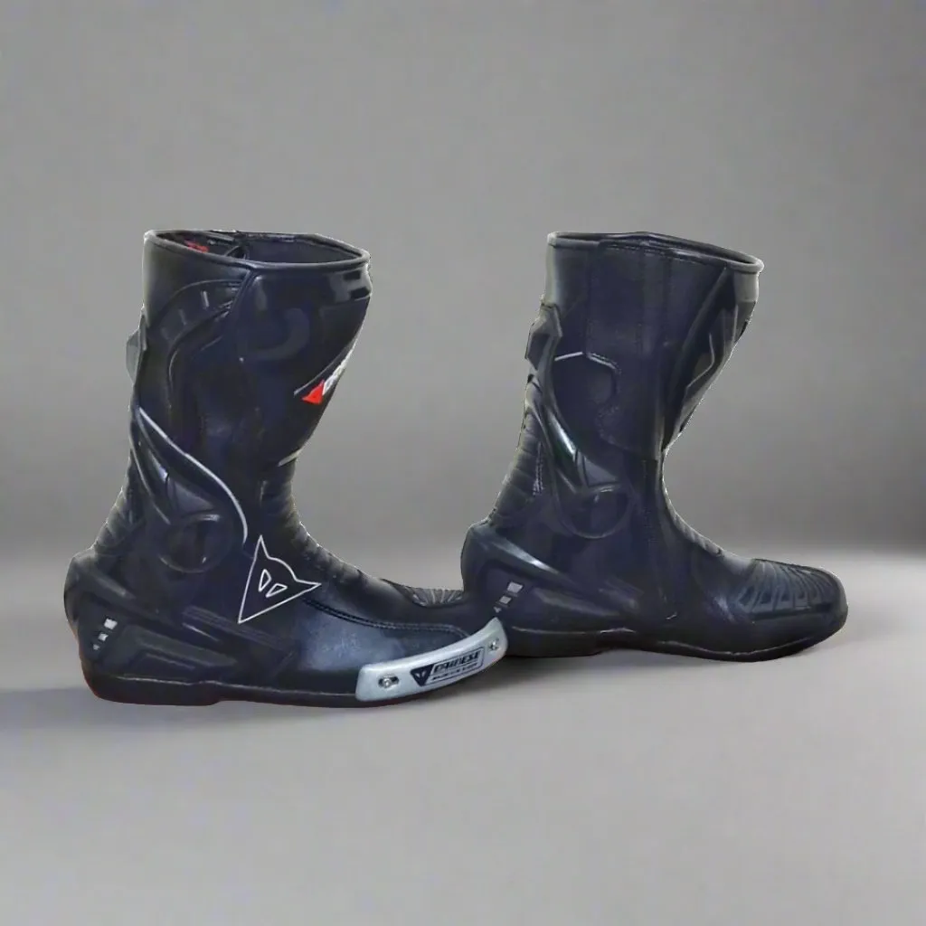 New 2022 Full Balck Motogp Replica Motorbike Leather Motorcycle Shoes Boots