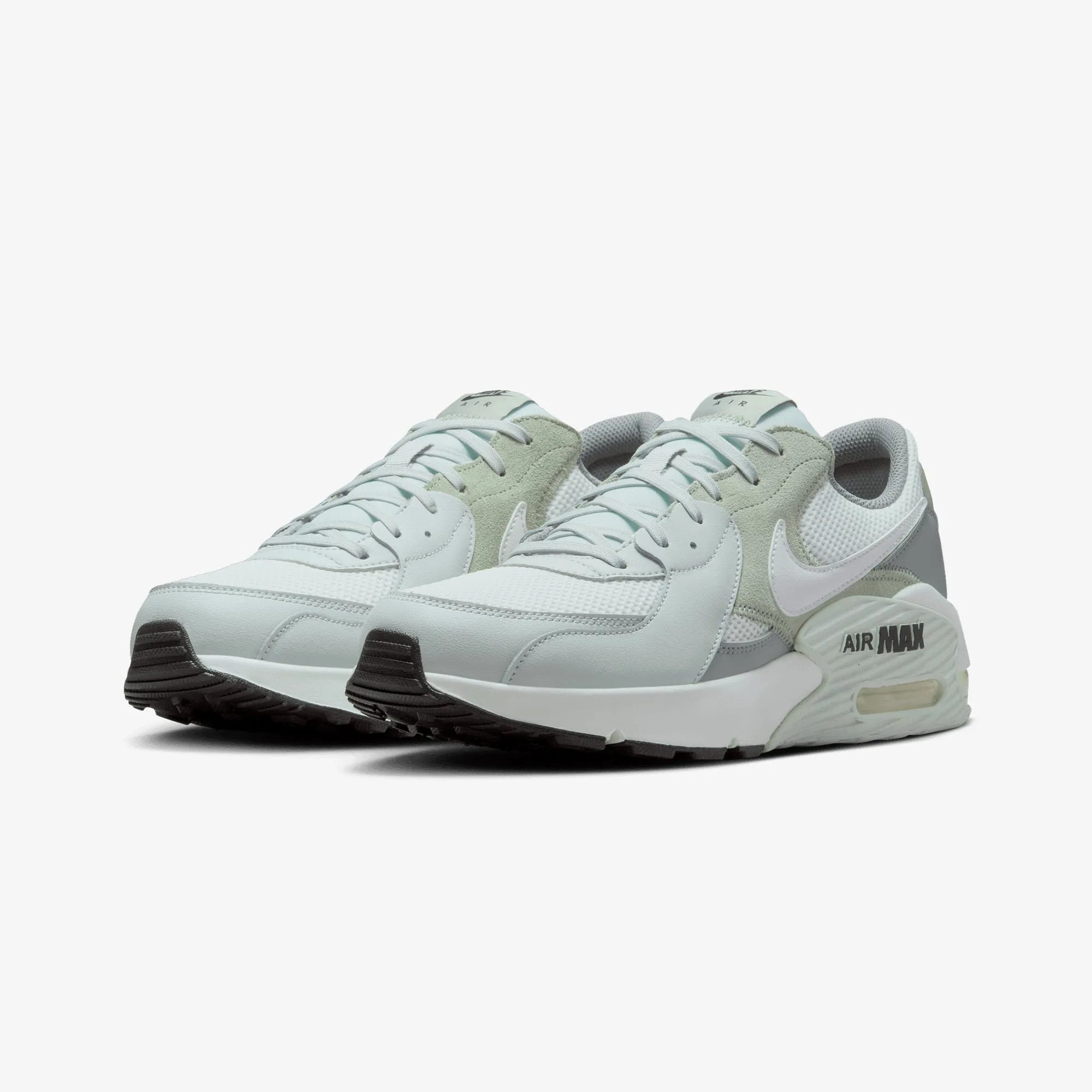 NIKE | AIR MAX EXCEE { SUMMIT WHITE/SUMMIT WHITE-LIGHT SILVER