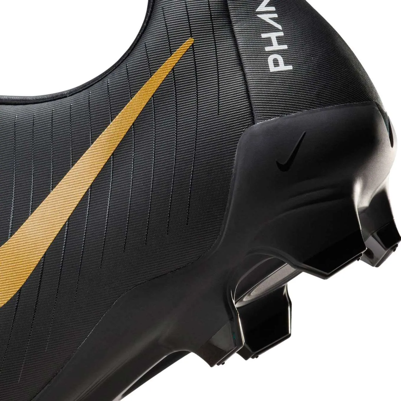 Nike Phantom GX 2 Academy Firm Ground Football Boots