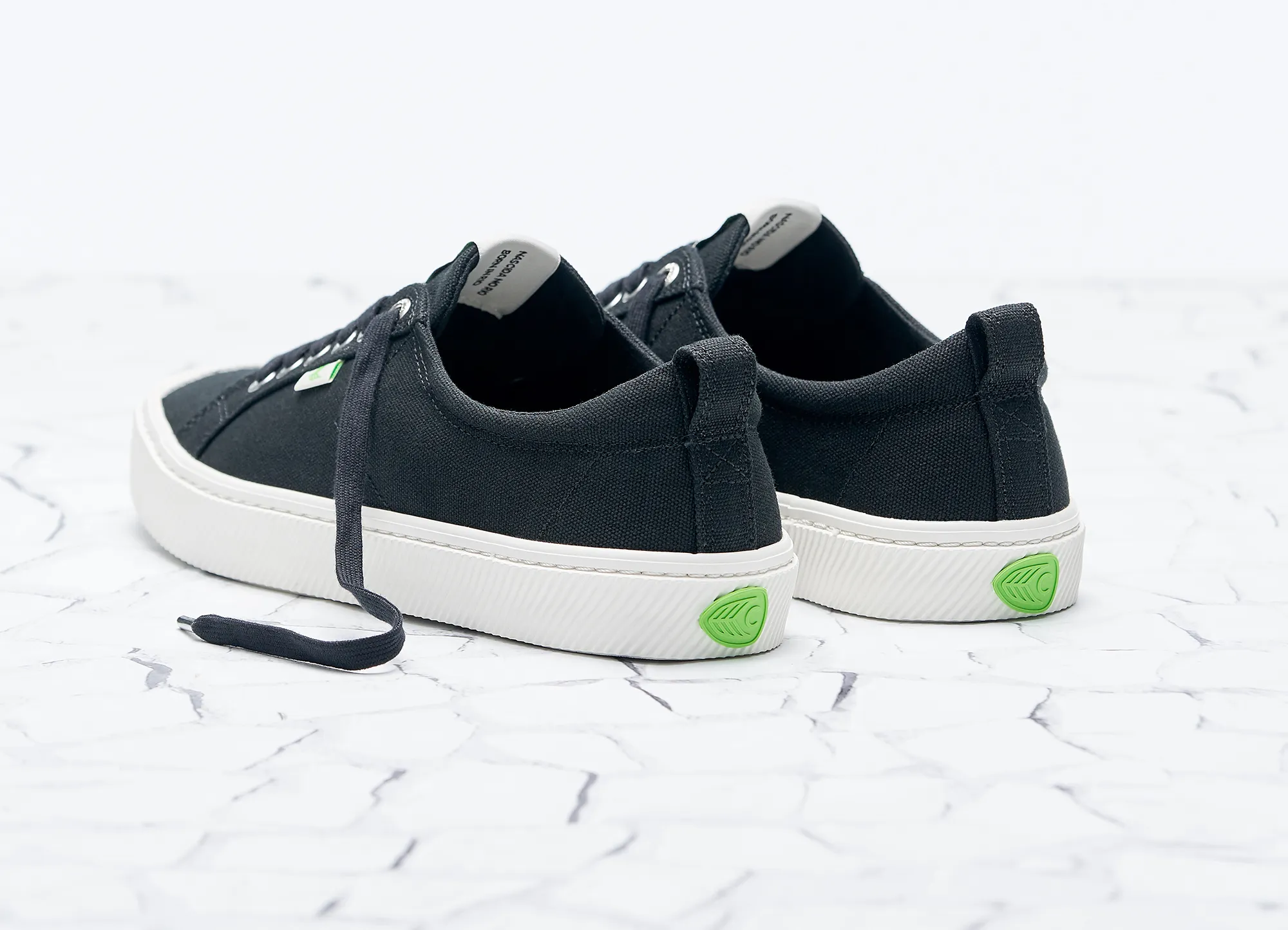 OCA Low Black Canvas Sneaker Men