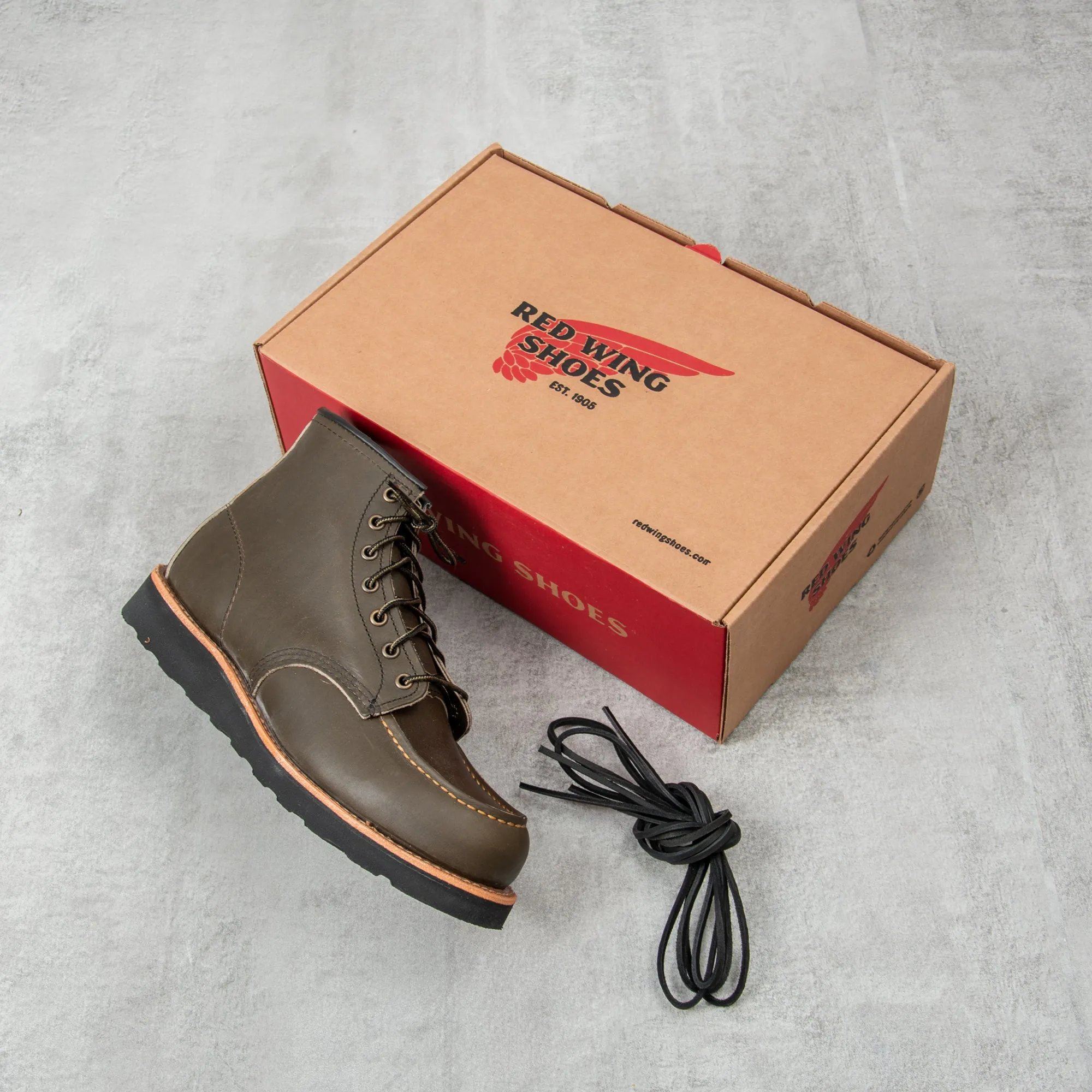 Red Wing Classic Moc Toe Boot 8828 - Alpine Portage