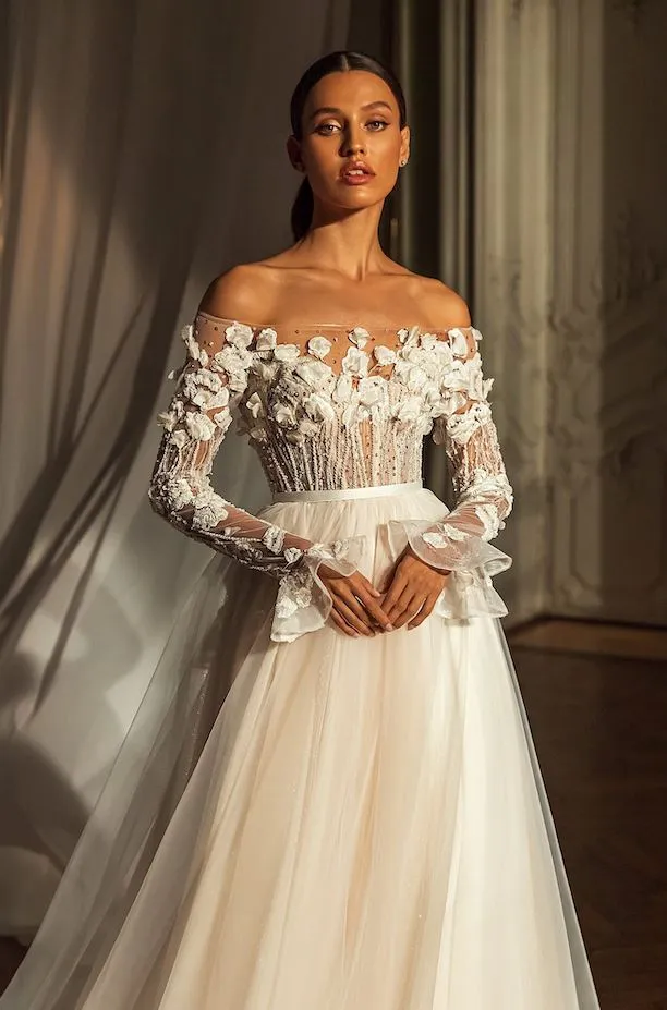 Romantic 3D Flowers Wedding Dress