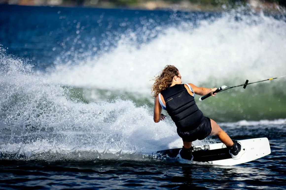 Ronix Women's Wakeboard Package - Quarter 'Til Midnight w/ Halo Boots | Sale!