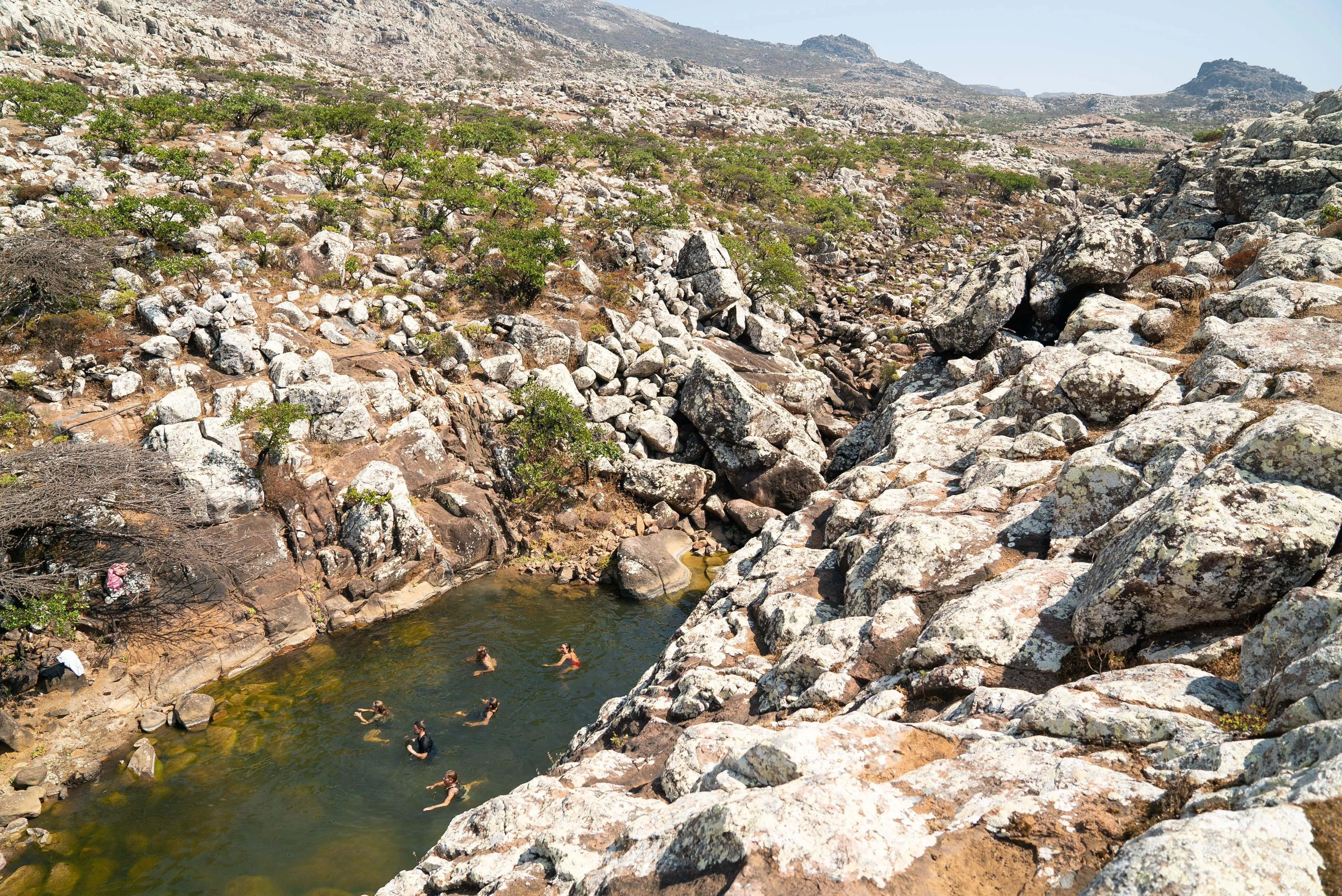 Socotra : Hiking & Boating